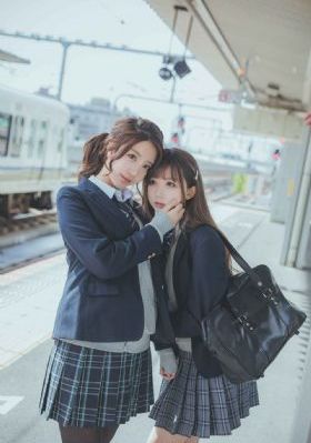 两个女生做酿酿酱酱电视剧_字幕高清版在线播放